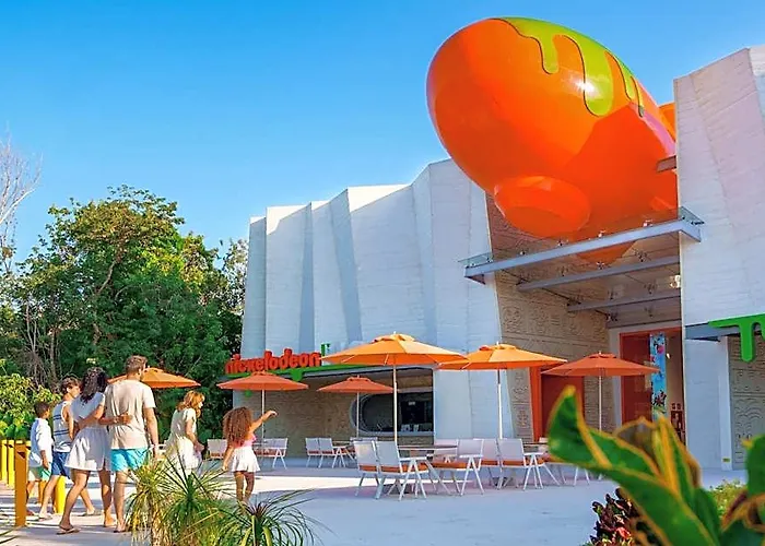 Nickelodeon & Riviera Maya Puerto Morelos